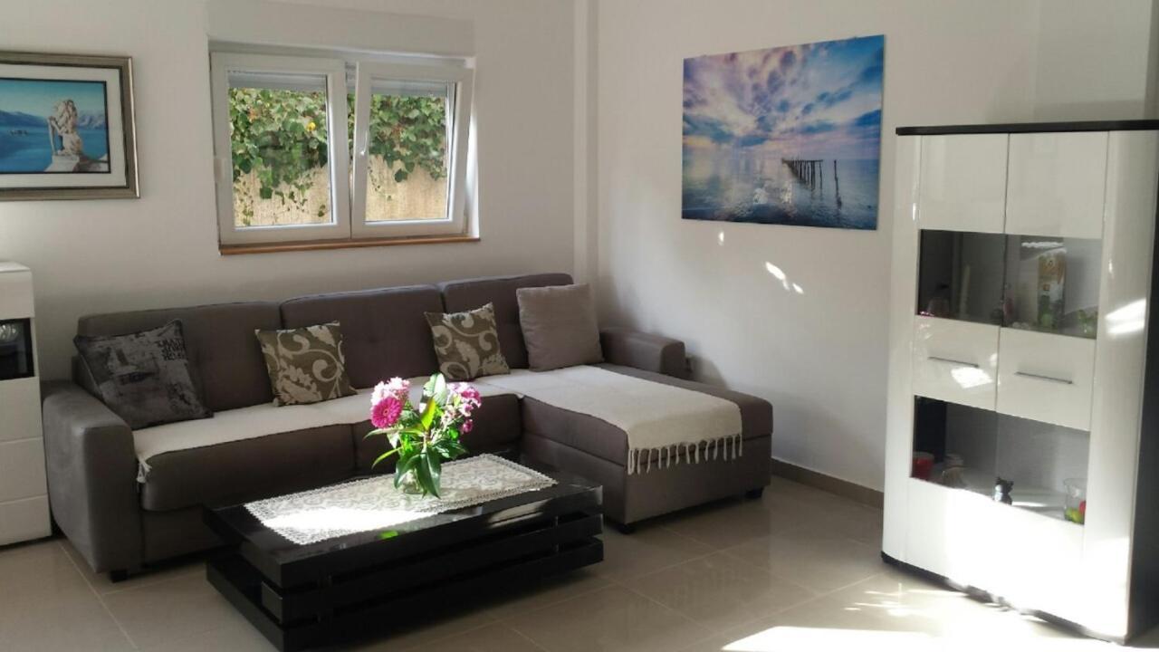 Apartamento Bellissimo Herceg Novi Exterior foto